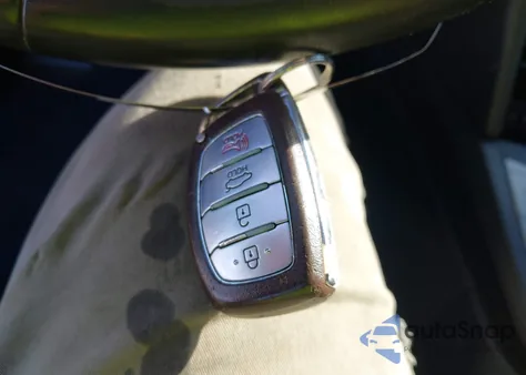 2018 Hyundai Elantra Value Edition from USA, damaged, VIN 5NPD84LFXJH336454